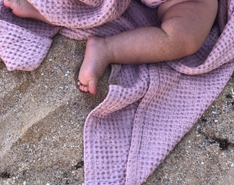 Newborn Waffle Linen Baby Blanket, Soft Waffle Swaddle, Natural Nursery Throw, Breathable Baby Wrap, Boho Baby Shower Gift, Organic Bedding