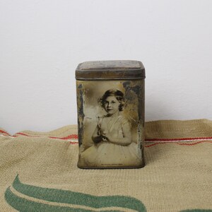 Coronation of King George May 12th 1937 Tin