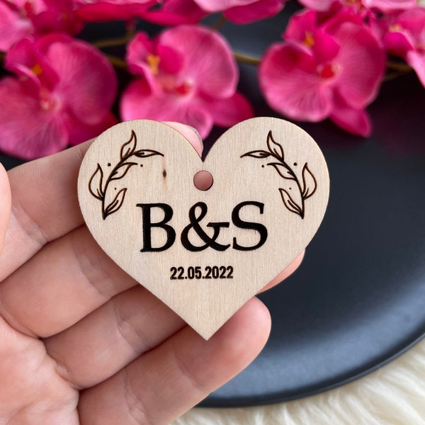Engraved Wooden Heart Tags, Personalized Name Wedding Favors, W5