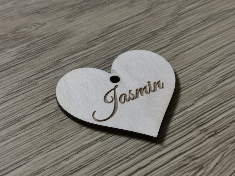 Personalized wooden heart place cards wedding favors. Wedding name tags place cards, L17 image 5