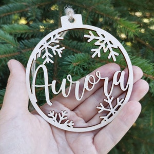 Ciondolo con decorazioni natalizie personalizzate Tag regalo di NATALE Bagattelle di Natale personalizzate con nomi tagliati al laser, C4
