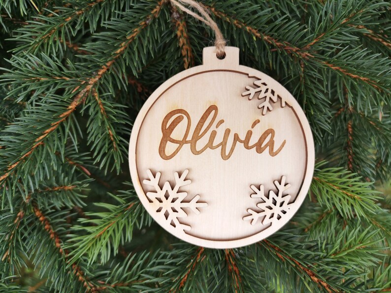 Custom Name Christmas Tree Pendants Perfect Christmas New Year Gifts for Family and Friends, C18 image 5