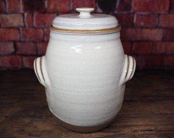 Rustic White Fermentation Crock - 2.5 Quart | With Weights | Fermenting | Pickling | Kimchi | Sauerkraut | Ready to Ship