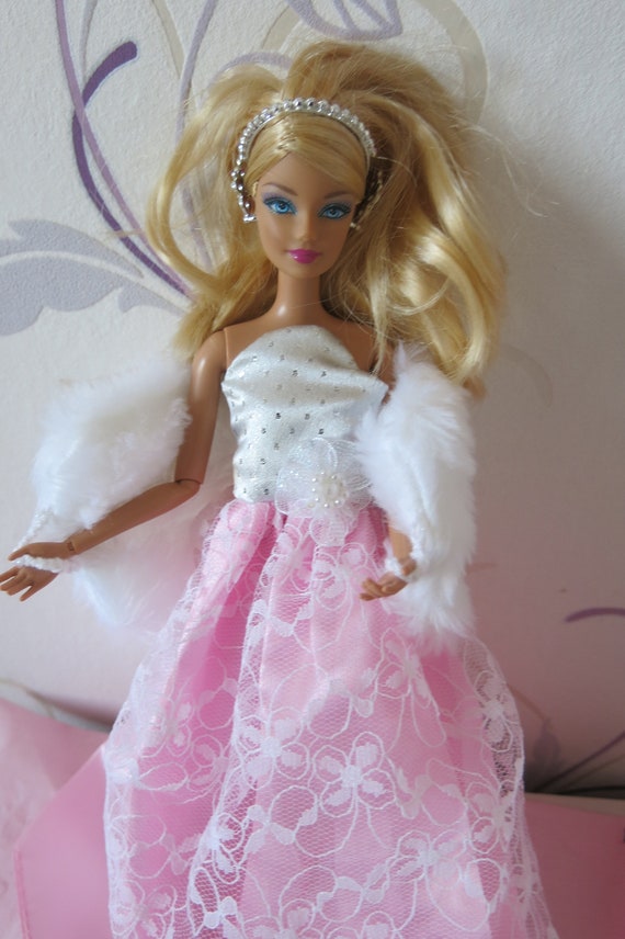 Robe barbie princesse hotsell