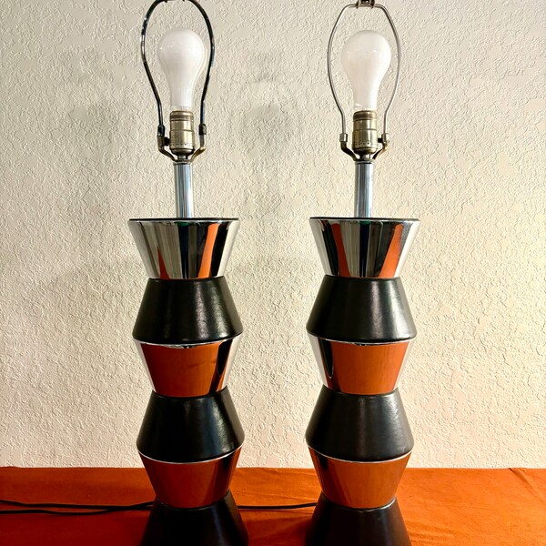 Pair Mid Century Modern Chrome Black Leather Stacked Vintage Table Lamps Read Description