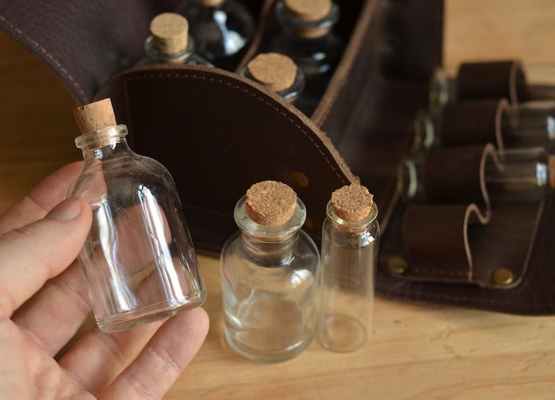Victorian Leather Travel Apothecary Case - Thumbnail 5