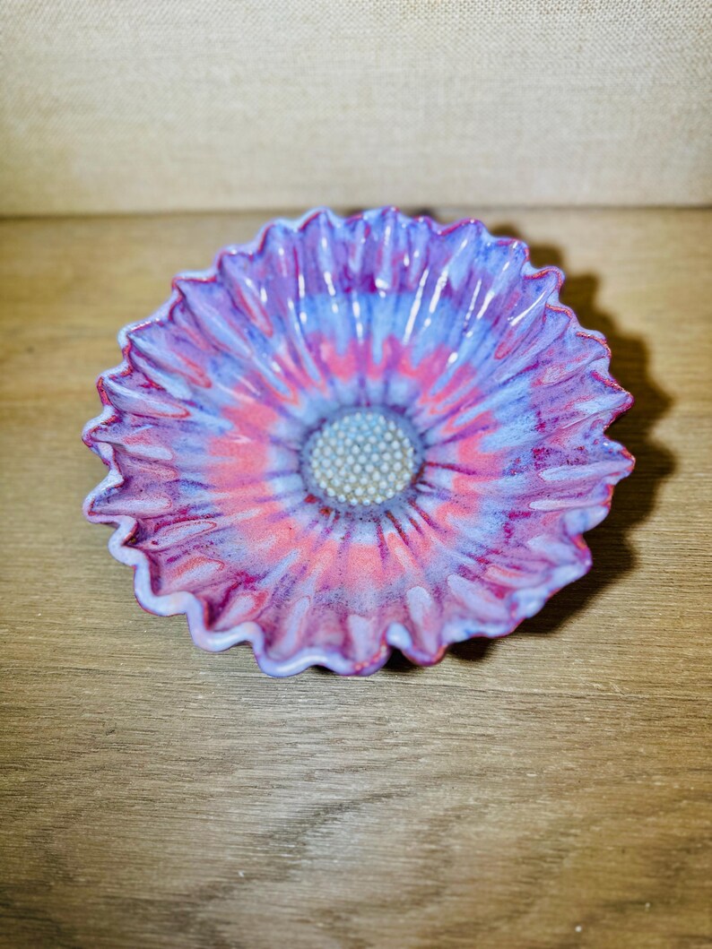 Handmade Ceramic Flower Bowl – 9" Nature-inspired Pottery Flower ...