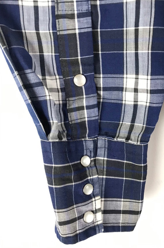 Vintage Levis Blue Black & White Plaid Western Sh… - image 5