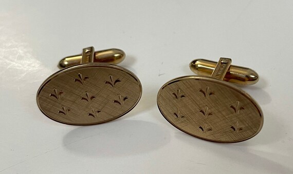 Stunning Original Vintage 1950s Gold Tone Lucite Mother OF Pearl Oblong Front Gilt Metal Bullet Back Cufflinks Mens Fashion Accessories