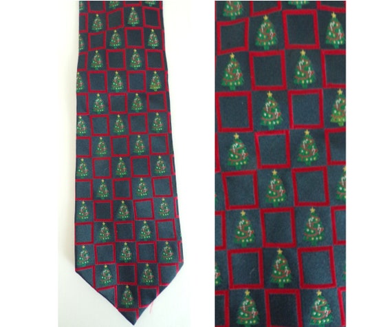 Vintage Christmas Tree Tie, Holiday Necktie, Chri… - image 1