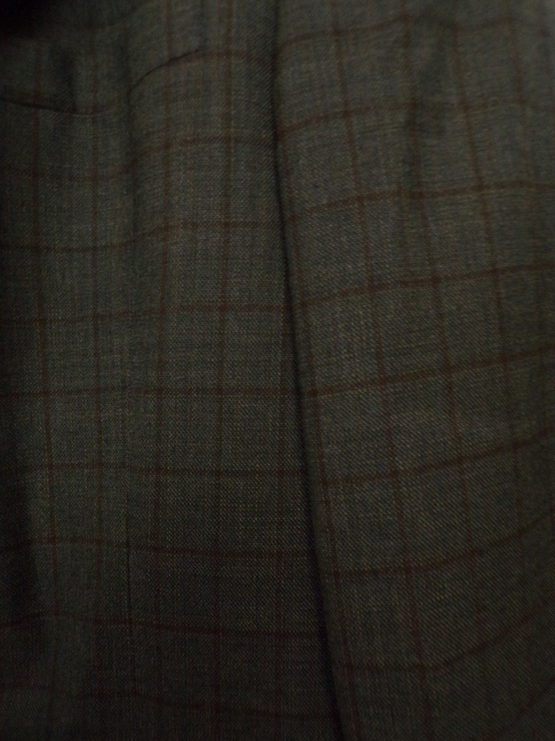 Vintage Gray /& Red Plaid Sport Coat Mens Size 42 Classic Plaid Sport Coat 90s Kenneth Cole Gray Plaid Sport Coat Preppy Gray Plaid Blazer