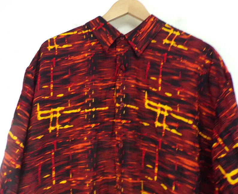 Print Fire 90s Red /& Yellow Printed Shirt Mens Size XL Bold Shirt Hawaiian Shirt Red Yellow Retro Shirt Print Shirt Abstract Shirt