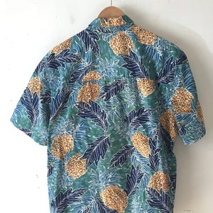 Vintage Mens Pineapple Print Hawaiian Shirt, 1990s Tropical Leaf Print Shirt, Mens Size Medium Pineapple Hawaiian Shirt, Wild Beach Print image 5