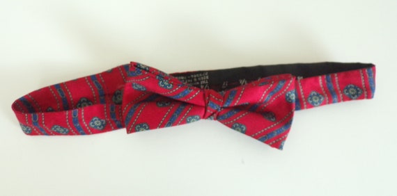 Vintage Red & Blue Abstract Print Cummerbund Bow … - image 5