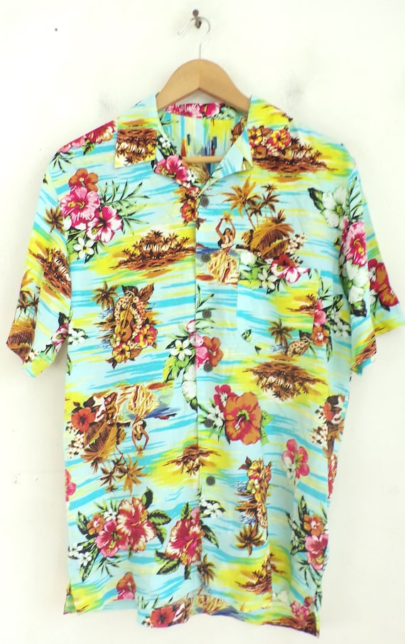 Vintage Mens Hawaiian  Hula Girl Shirt, 1990s Bri… - image 2