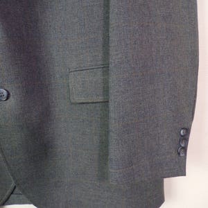 Vintage Mens Gray Plaid Blazer, 1980s Action Blazer Size 44R, Vintage Classic Plaid Sport Coat, Gray & Brown Plaid Blazer, Polyester Blazer image 4