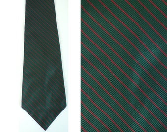 80s Green & Red Diagonal Striped Tie, Classic Tie, Vintage Striped Tie, Christmas Tie, Holiday Tie, Green Red Tie, Preppy Tie, 90s