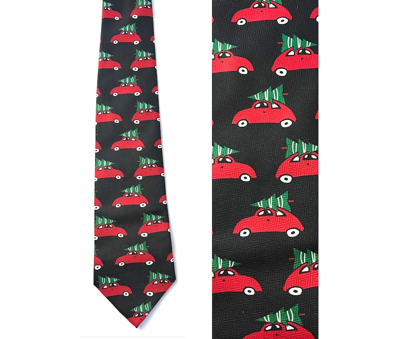 90s Taking the Christmas Tree Home Tie, Christmas Tree on Car Tie