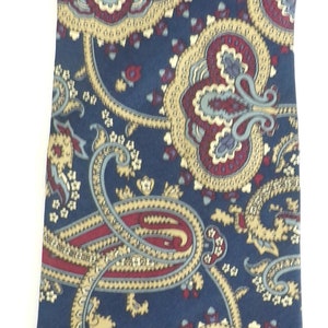 90s Blue Red & Tan Paisley Print Mens Tie, Paisley Print, Paisley Tie, Silk Tie, Classic Tie, Preppy Tie,Print Tie,Blue Red Tie,Mens Necktie image 2