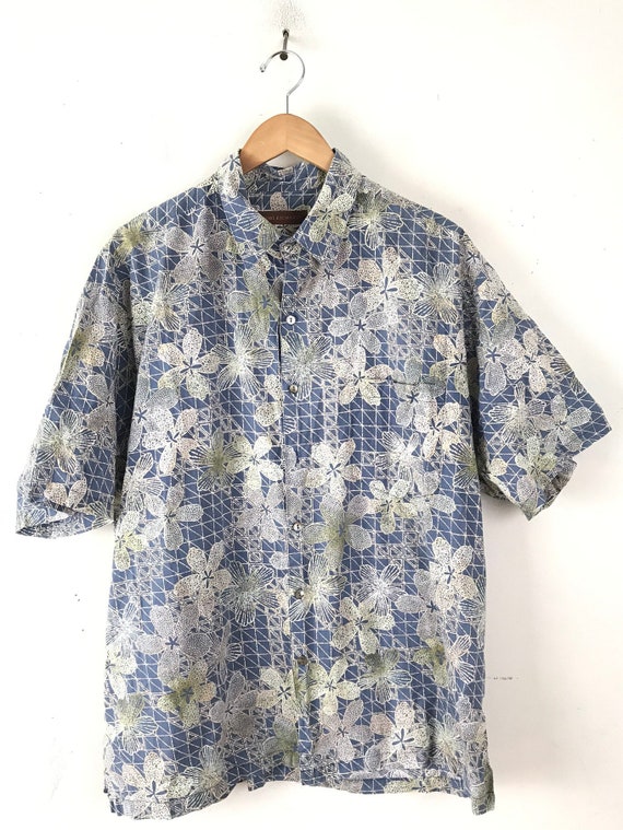 Vintage Mens Hawaiian Shirt, 90s Tori Richard Blue White & Green Floral Shirt XL, Flowered Tropical Print Beach Shirt, Floral Summer Shirt