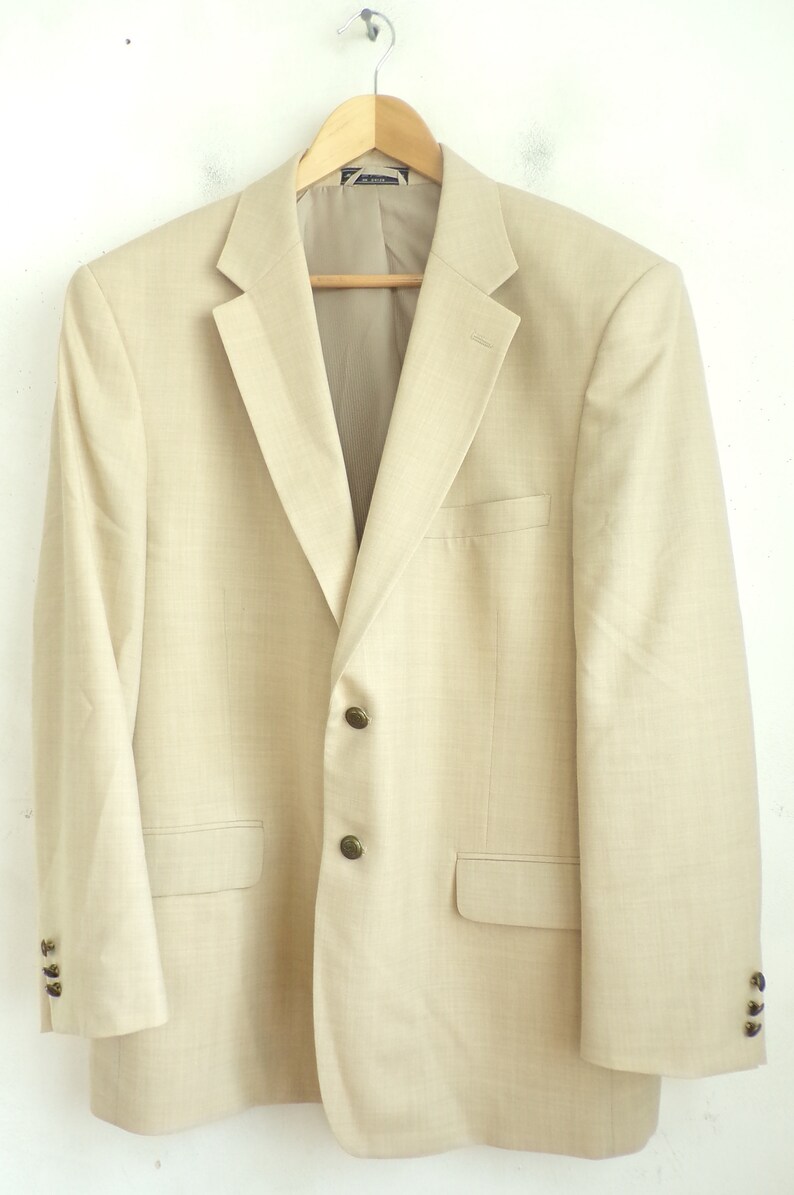 46r size coat