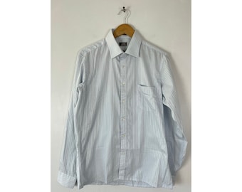 Camisa de vestir vintage a rayas plateadas para hombre, talla 16 34/35 grande, camisa formal de negocios entallada de los años 80, elegante camisa a rayas plateadas con botones.