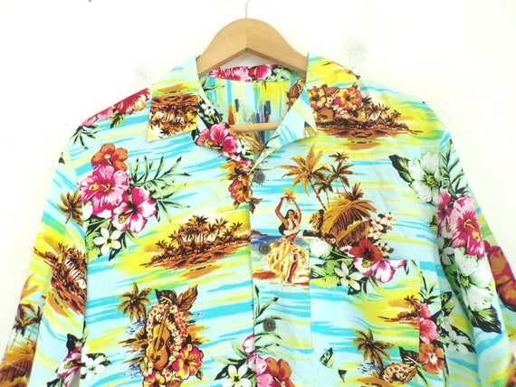 Vintage Mens Hawaiian  Hula Girl Shirt, 1990s Bri… - image 3