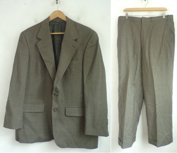 Vintage Bill Blass Light Brown Plaid Two Piece Sui