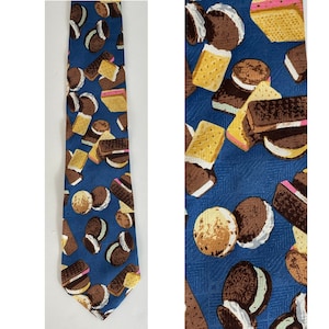 Vintage Ice Cream Sandwich Tie, 90s Chocolate Vanilla Neapolitan Ice Cream Necktie, Fun Summer Ice Cream Novelty Print Tie