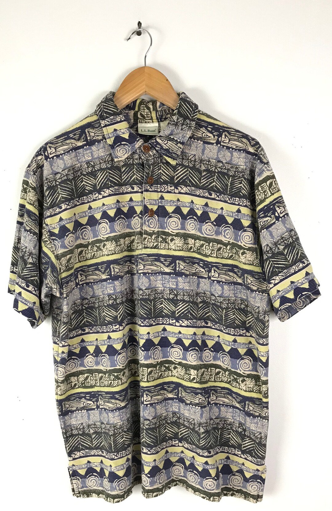 90s Men Green Fish Graphic Print Crewneck T-shirt