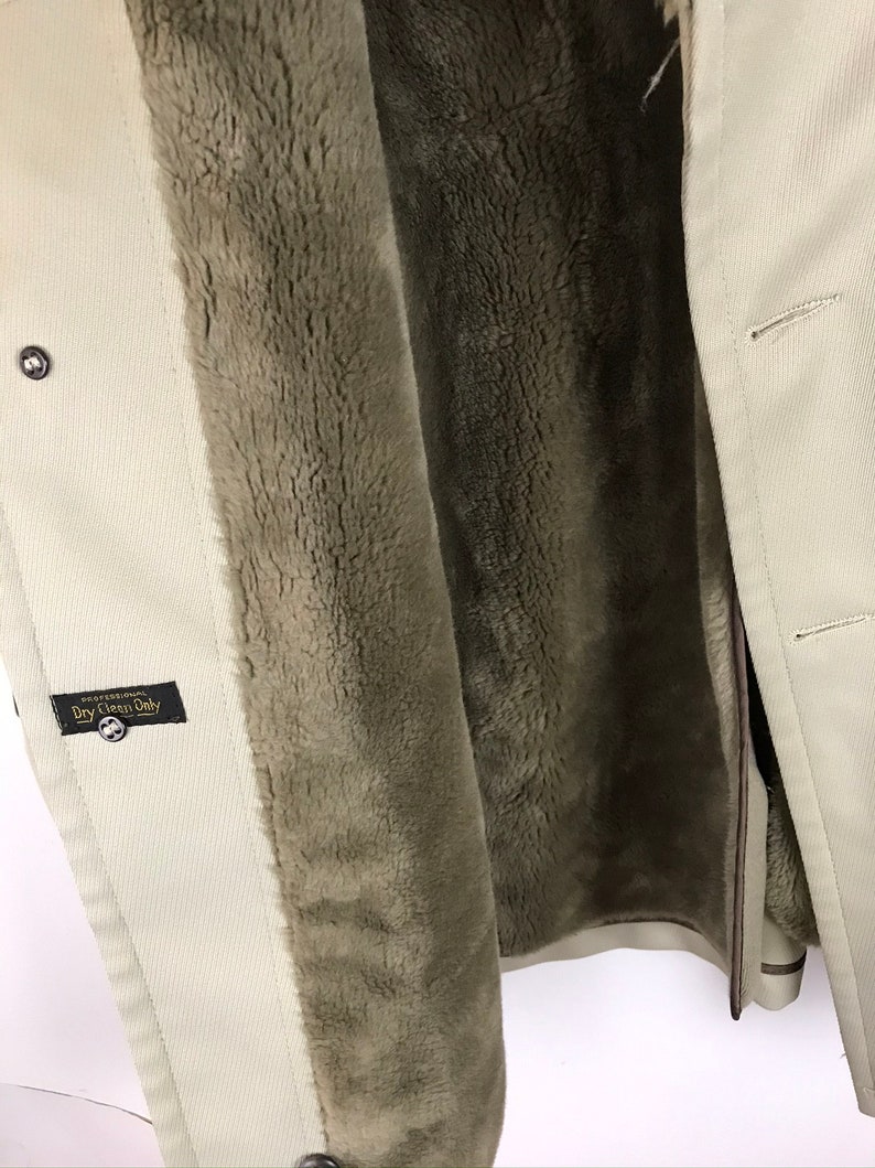 Vintage Mens Winter Coat, JC Penney Beige Faux Fur Collar Coat 46