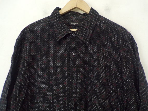 Vintage Mens Print Shirt, Black White & Red Print… - image 3