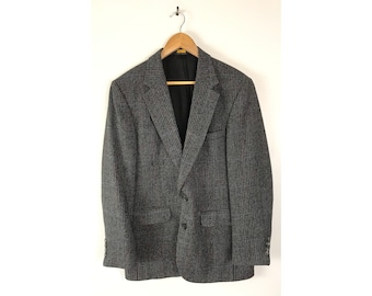 Vintage Mens Wool Plaid Blazer, Gray & Black Sport Coat Size 40R, 80s Classic Gray Plaid Blazer, Preppy Tweed  Blazer, Business Formal Event