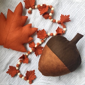 Autumn Leaf Garland, Felt Wall Hanging, Fall Decorations, Faux Flower Garlands, Autumn Fall Bunting, Faux Greenery, Boho Decor image 10