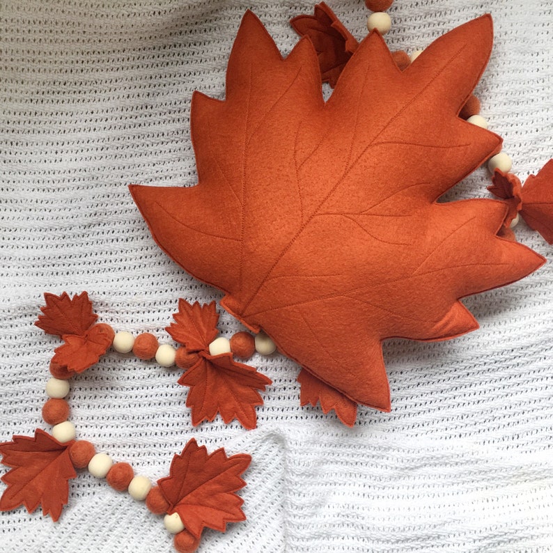 Autumn Leaf Garland, Felt Wall Hanging, Fall Decorations, Faux Flower Garlands, Autumn Fall Bunting, Faux Greenery, Boho Decor image 9