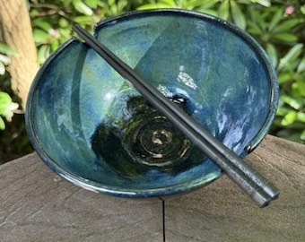 Beau bol de riz - env. 40 onces Poterie en grès