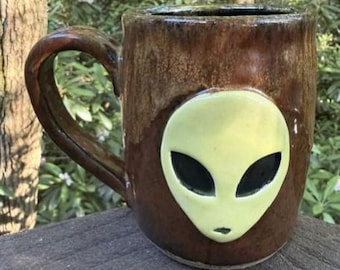 Tasse extraterrestre Kecksburg - env. 20,5 onces Poterie en grès