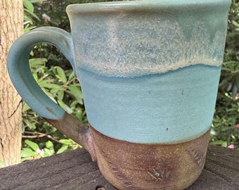 Une tasse en coquillage très balnéaire - env. 21 onces Poterie en grès