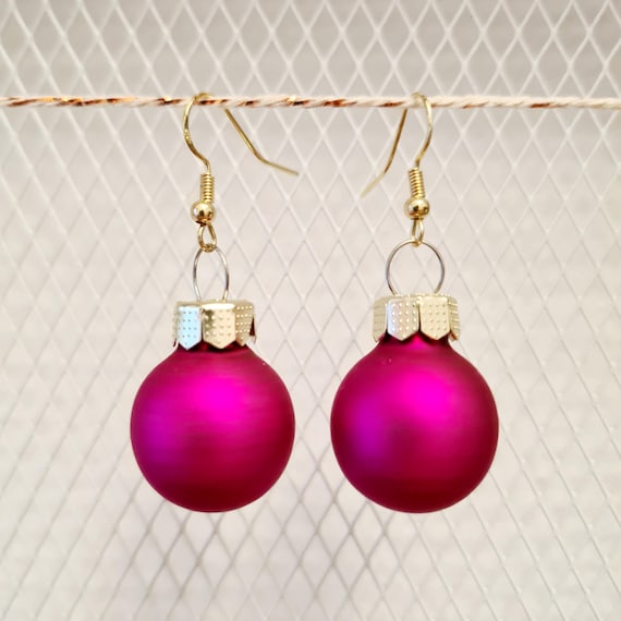 Christmas earrings with pink balls - matte or shiny