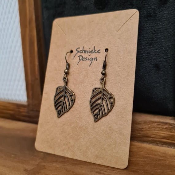 Earrings / ear pendants antique gold with leaf design for friends of nature