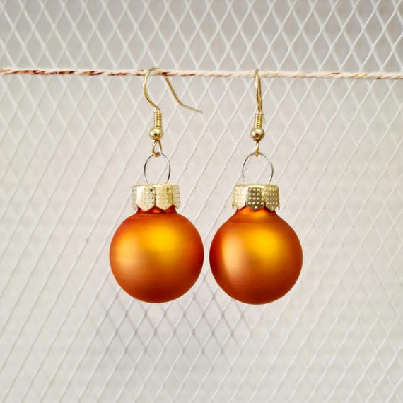 Christmas earrings with balls in orange - matte or shiny