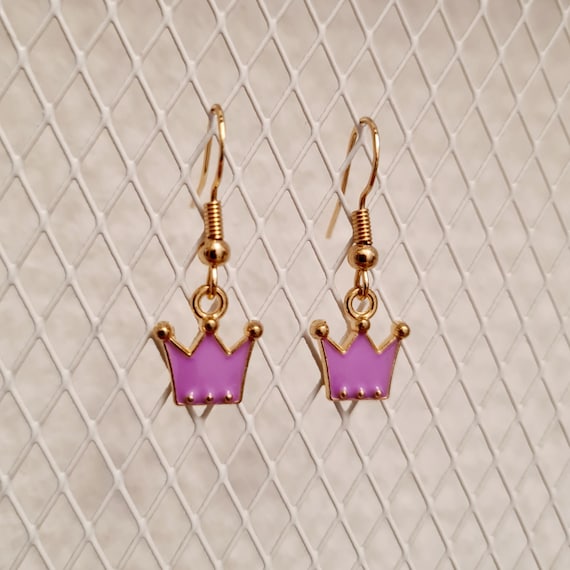 "Crown" earrings made of enamel