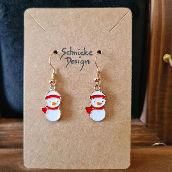 Earrings with cute little snowmen