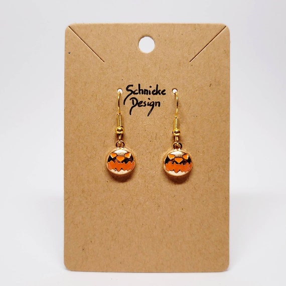 Earrings with orange pumpkins