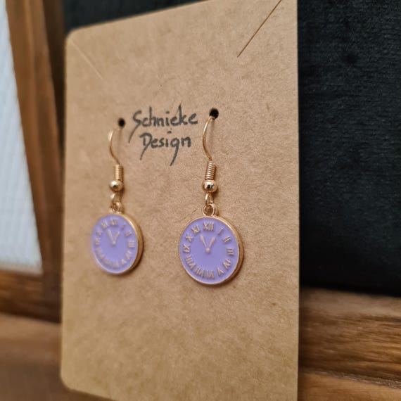 Earrings with enamel clocks