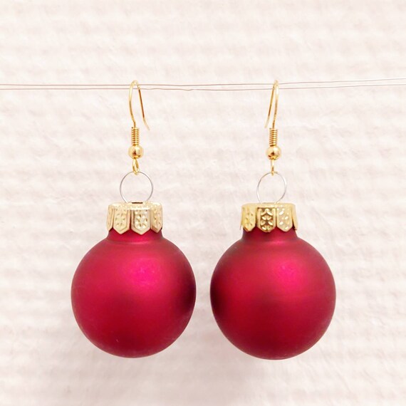 Christmas earrings with red balls