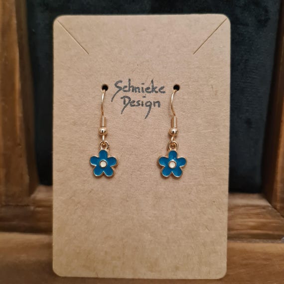 Earrings with enamel flowers
