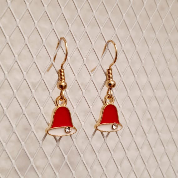 Earrings with cute little bells