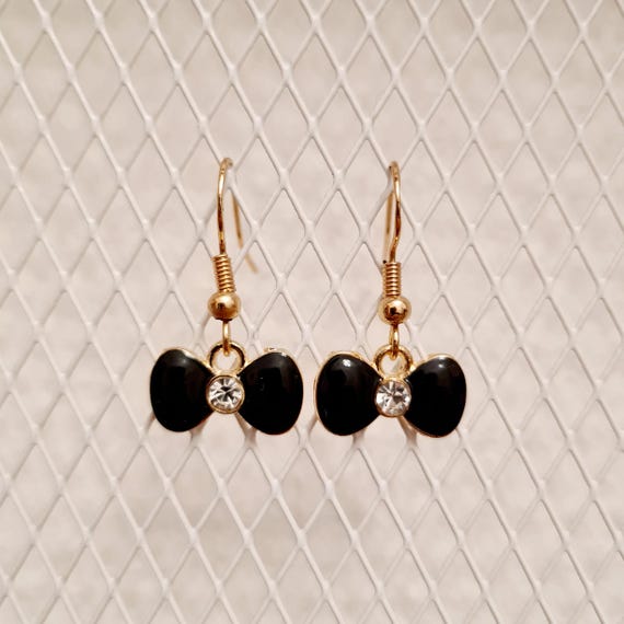 Earrings "bow" made of enamel