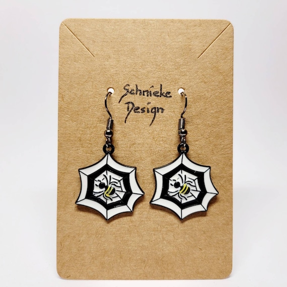 Earrings with spider webs